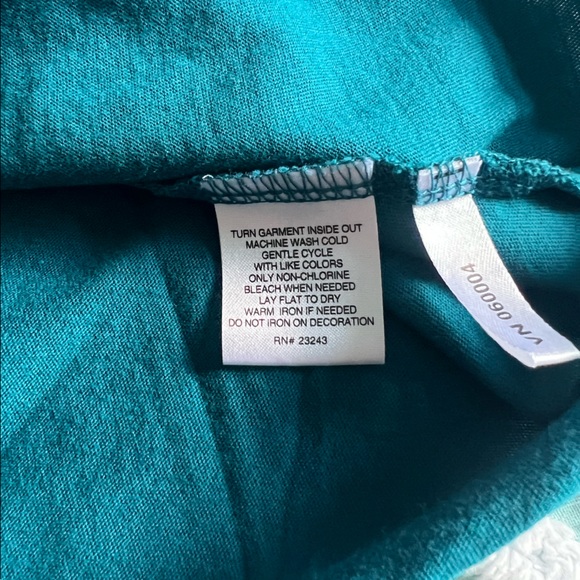 NY&CO sequin and metallic detail tee - Picture 5 of 5